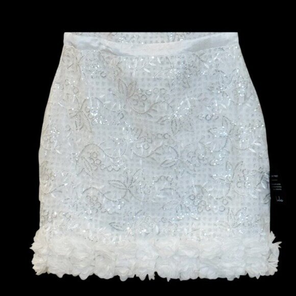 Lulu's Gorgeous Wonder White 3D Floral Applique Strapless‎ Mini Dres Sz Sm NWT - Picture 8 of 10